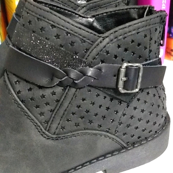 BLOWFISH DISTRESSED BLACK SPARKLE MOTO BOOTS GIRLS SIZE 2 NWT - Picture 6 of 8
